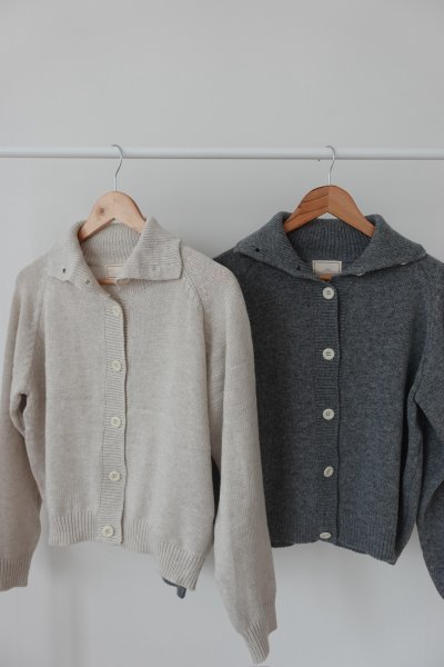 翻領立領兩穿針織衣